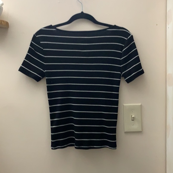 Short sleeve striped top - Picture 2 of 3
